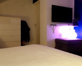 sexyticky_15122019_1401_female_chaturbate