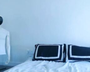 NeonKisses Chaturbate