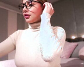 nina_mon_2025-12-16_04-41-19_074