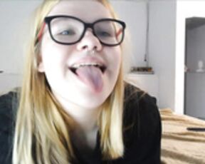 curvyxqueen (2023.04.16)