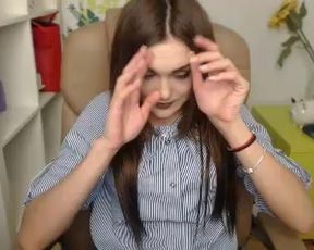 naaomi18 striptease