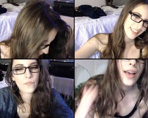 Audrey_ playing with herself sue & toy in cam recording 2017-04-21 104231