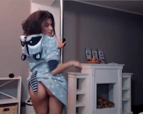 Cur. Amelie - freechat tease, ass, boobslip