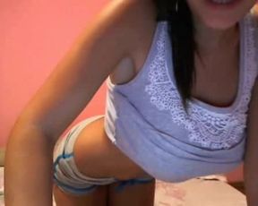 AlmiraAmour - striptease