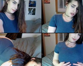 Haylihaze big dildo fucking her pussy in cam recording 2017-07-22_095137