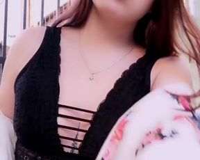 Zoeadams_ webcam show 2020-02-11_15-59-40_071