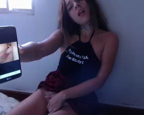 kendalltyler 2017-01-26 masturbates watching hardcore