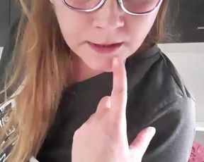 Lauriehot webcam show 2020-03-24_13-25-55_129