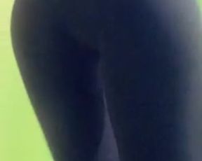 Ellieleen1 (aka ellieleen11, ellieleen, elliemayli) kinky moan with pleasure and making it clap OnlyFans private video