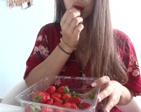 Hearttt COME FRESAS